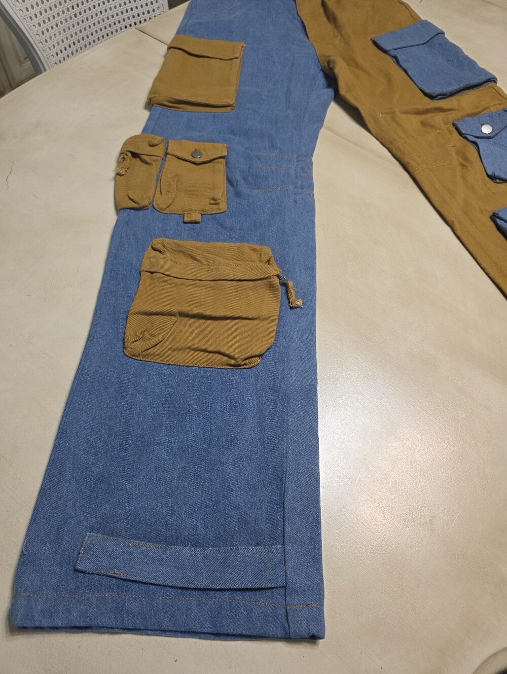 Ms. Bling Miami | Colorblock Utility Cargo Pants. Size S. - Picture 3 of 16